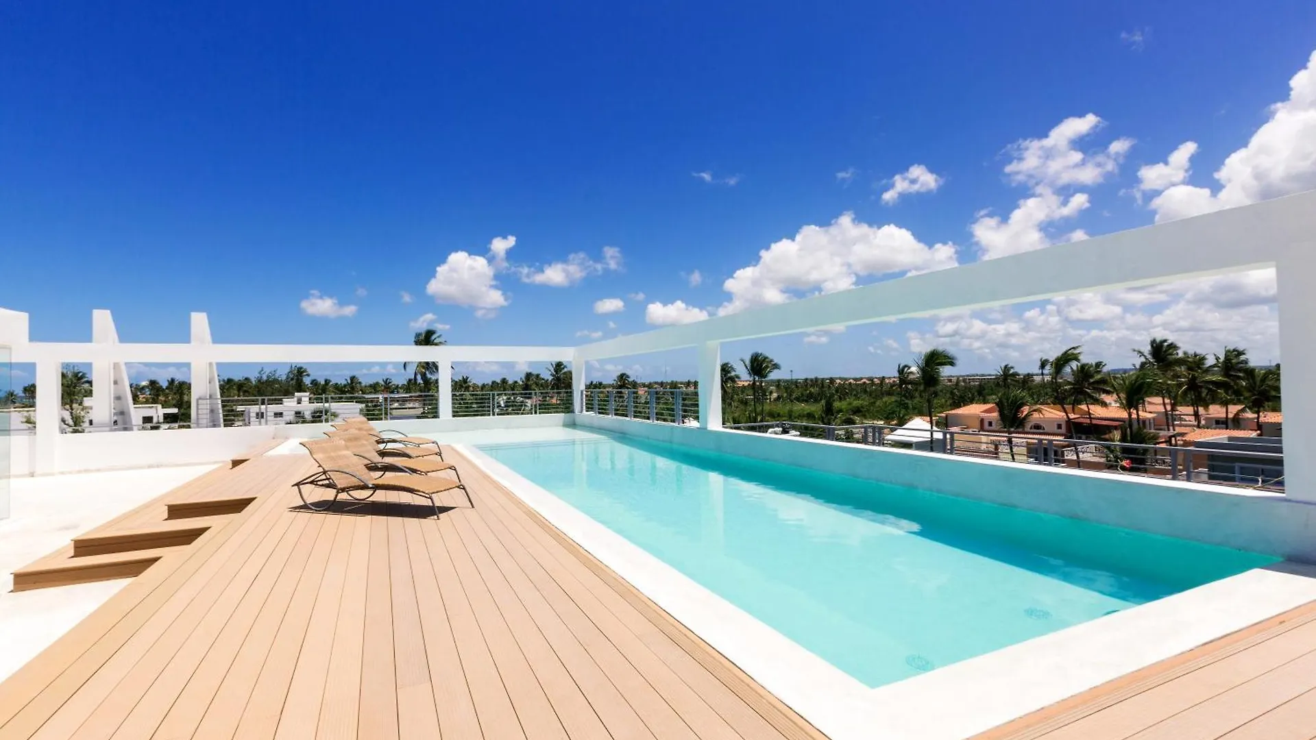 Ducassi Suites Rooftop Pool - Beach Club And Spa 푼타 카나 5*,